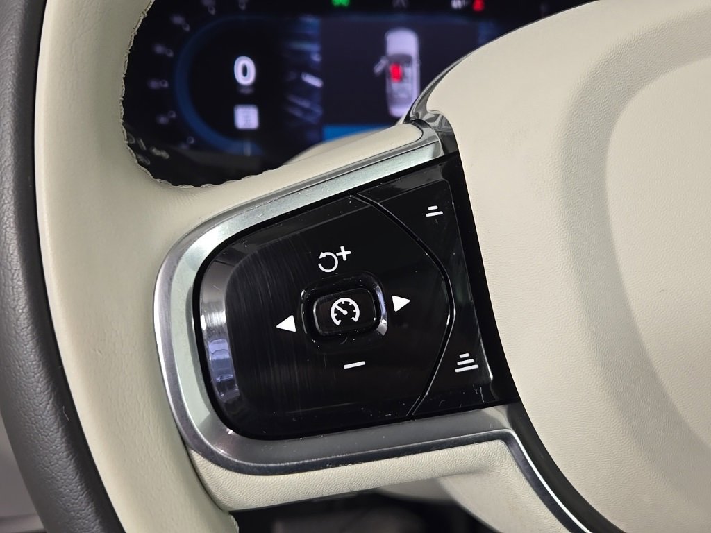 Certified 2023 Volvo S90 B6 Ultimate image 26