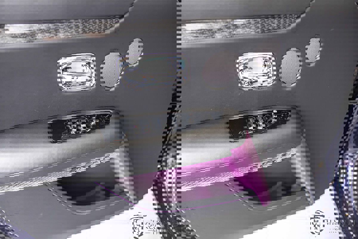 Used 2024 Rolls-Royce Ghost Black Badge image 42