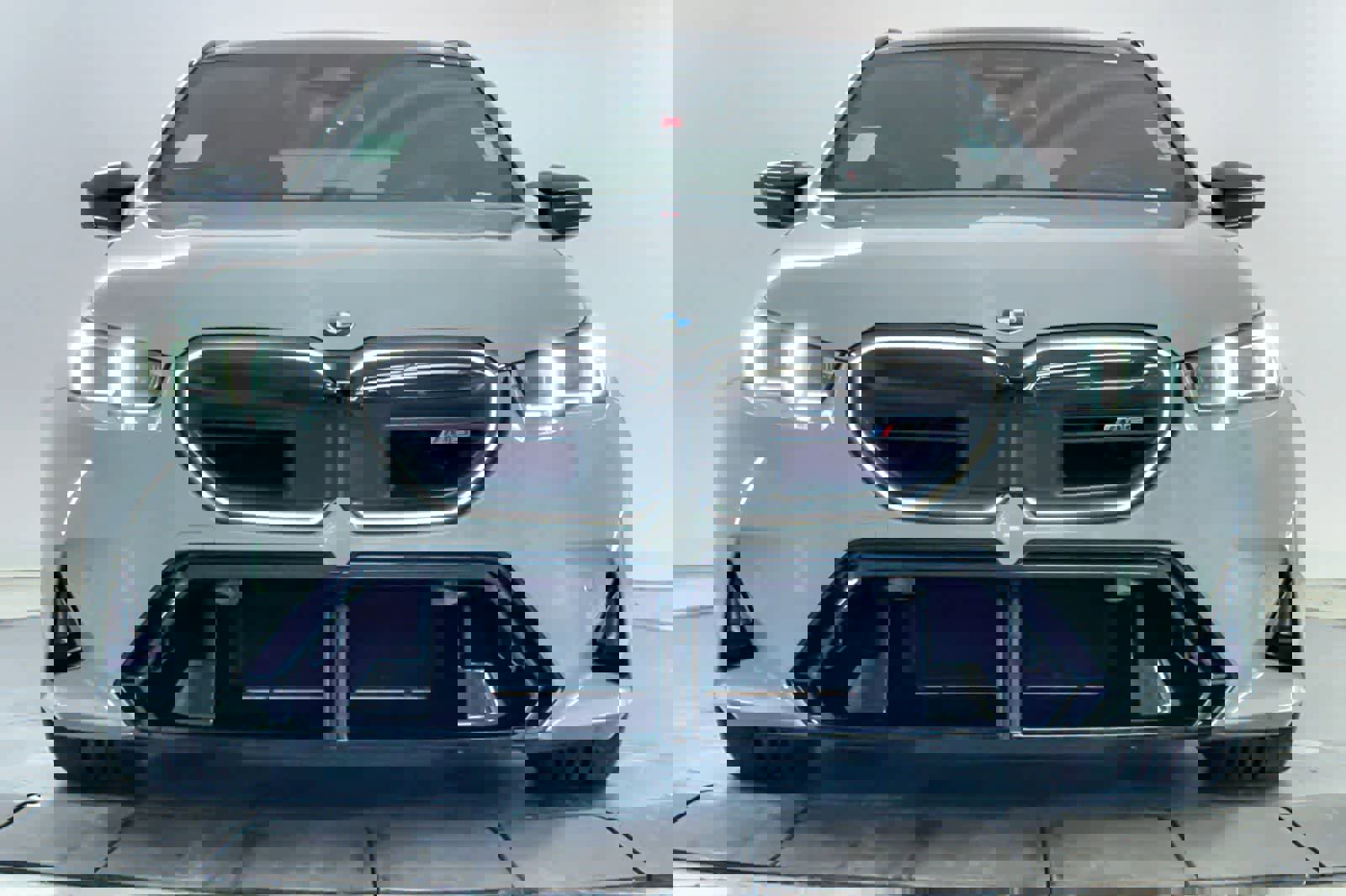 Used 2025 BMW M5 Touring w/ Executive Package image 10