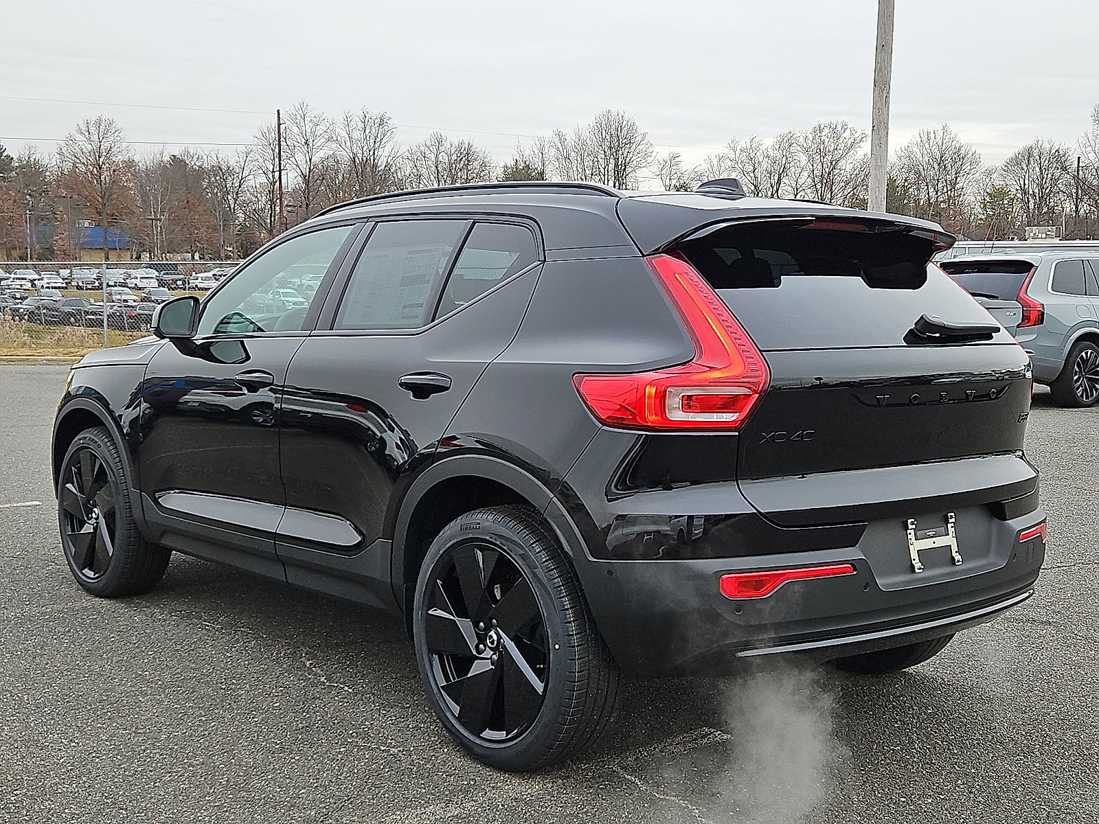 New 2026 Volvo XC40 B5 Ultra w/ Protection Package Premier AWD/4WD image 4