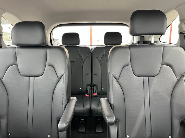 Certified 2025 Kia Sorento EX FWD image 22