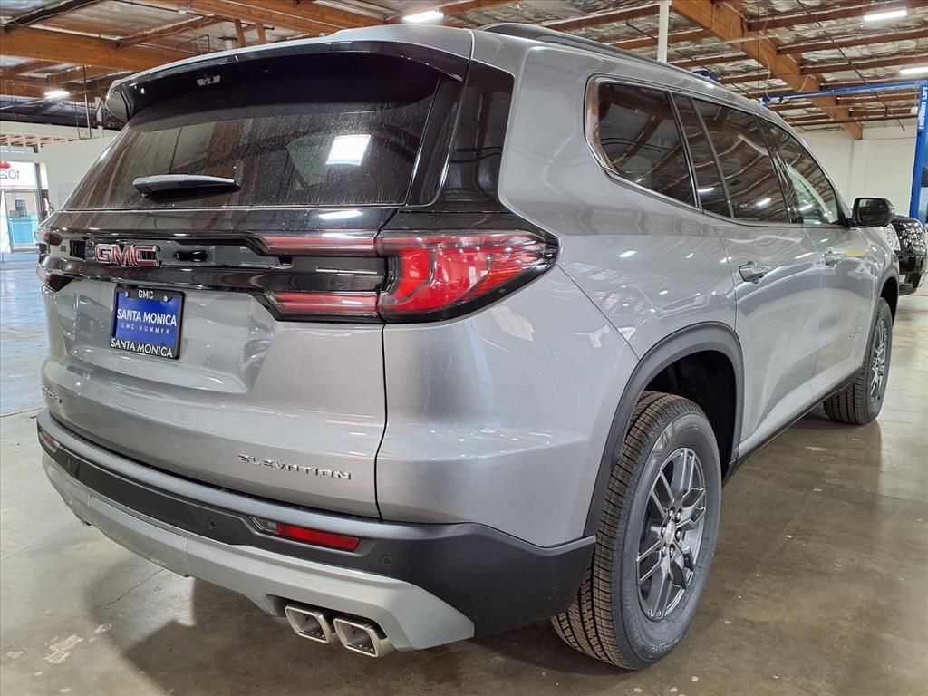 Used 2026 GMC Acadia Elevation image 8