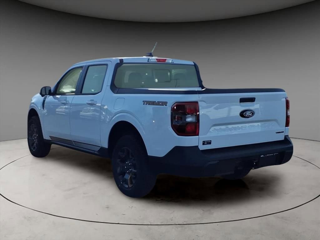 New 2025 Ford Maverick Tremor image 3