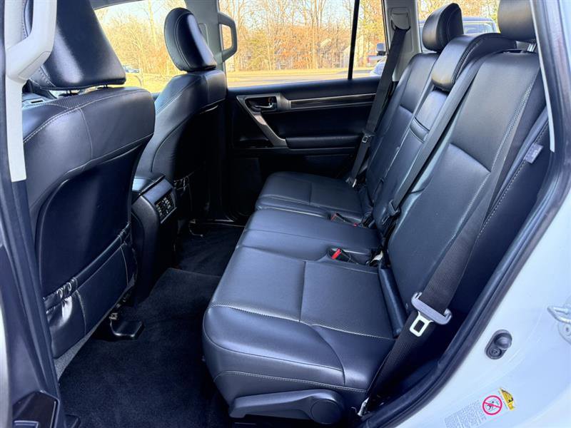Used 2015 Lexus GX 460 4WD w/NAVIGATION SYSTEM & SUNR image 20