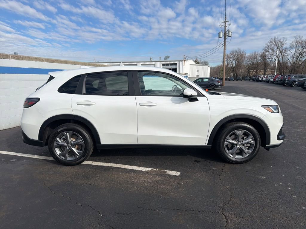 Certified 2026 Honda HR-V LX image 6