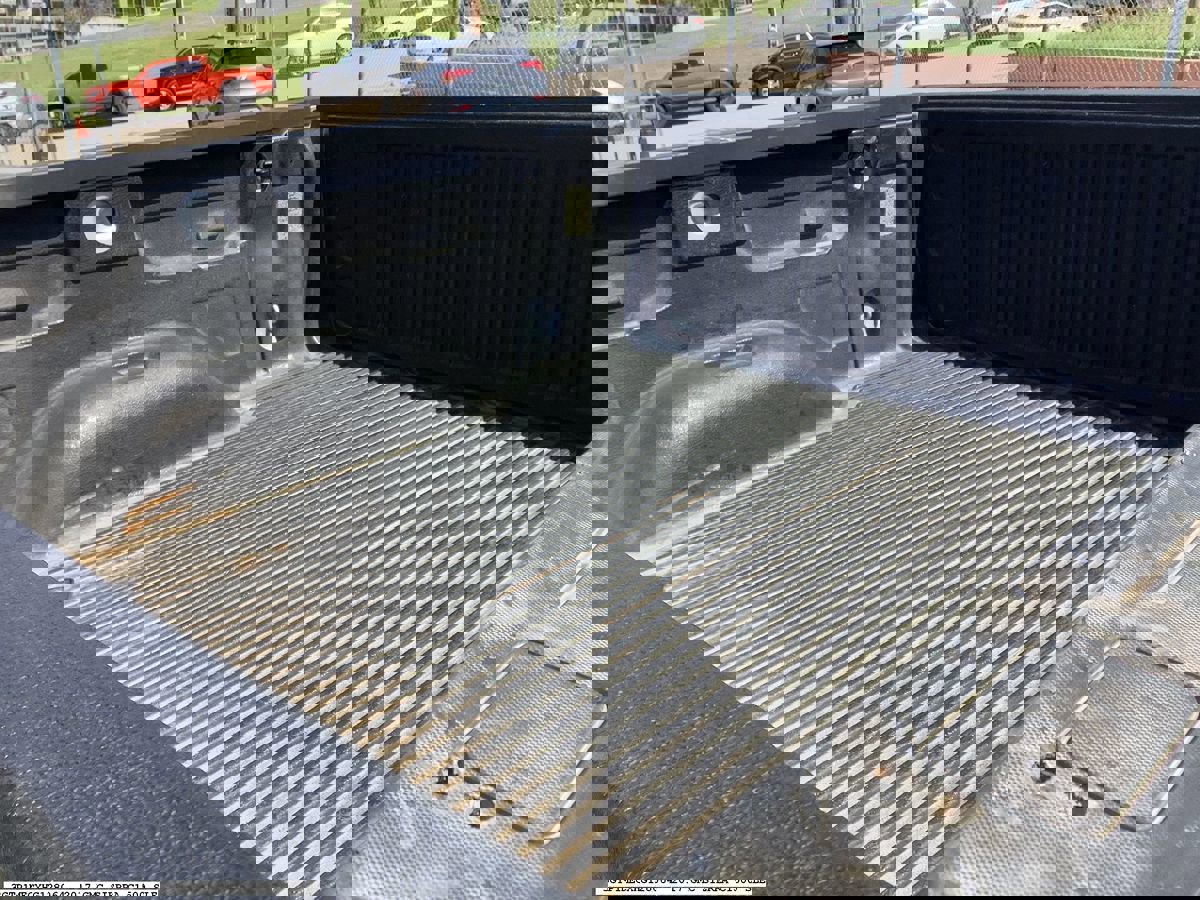 Used 2017 GMC Sierra 1500 SLE w/ Texas SLE Value Package image 14