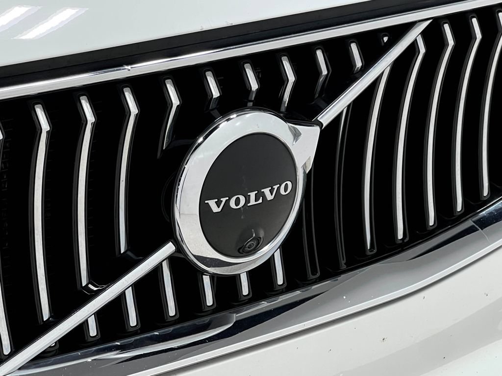 Used 2020 Volvo XC90 T6 Momentum AWD/4WD image 44