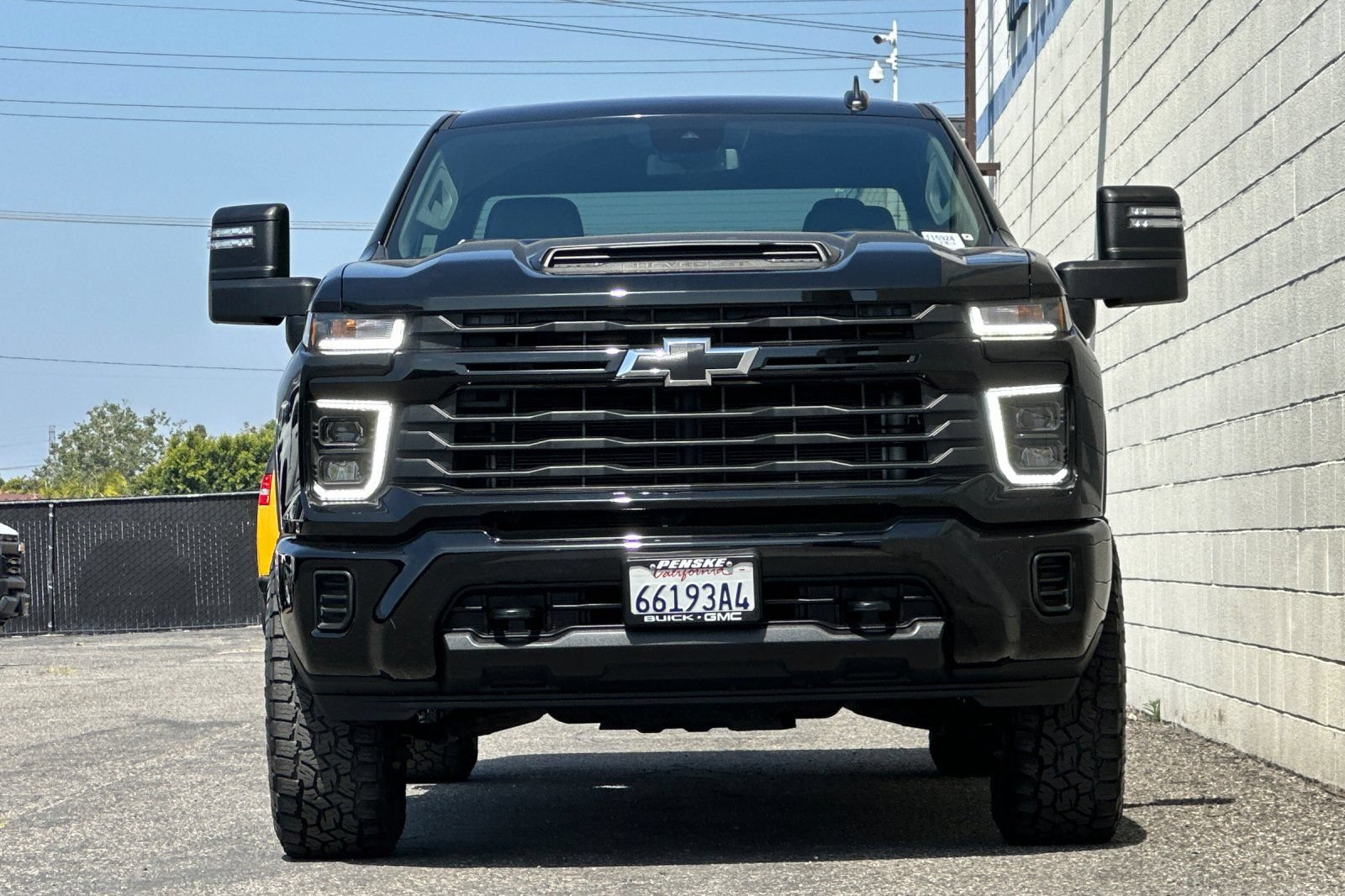 Certified 2024 Chevrolet Silverado 2500 Custom w/ Custom Value Package AWD/4WD image 9
