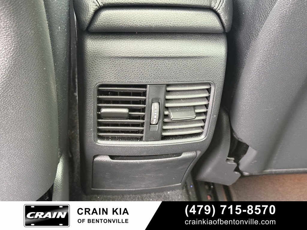 Used 2015 Mercedes-Benz GLA 45 AMG 4MATIC image 27