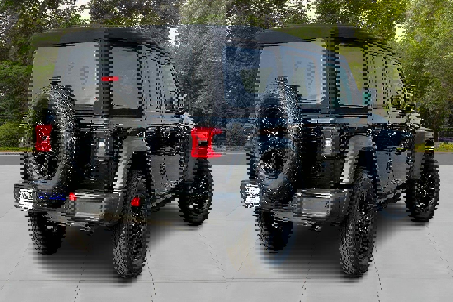 Used 2021 Jeep Wrangler Unlimited Sport image 5