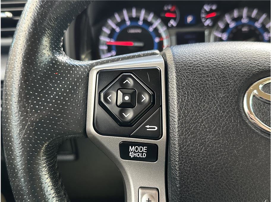 Used 2019 Toyota 4Runner SR5 Premium image 22