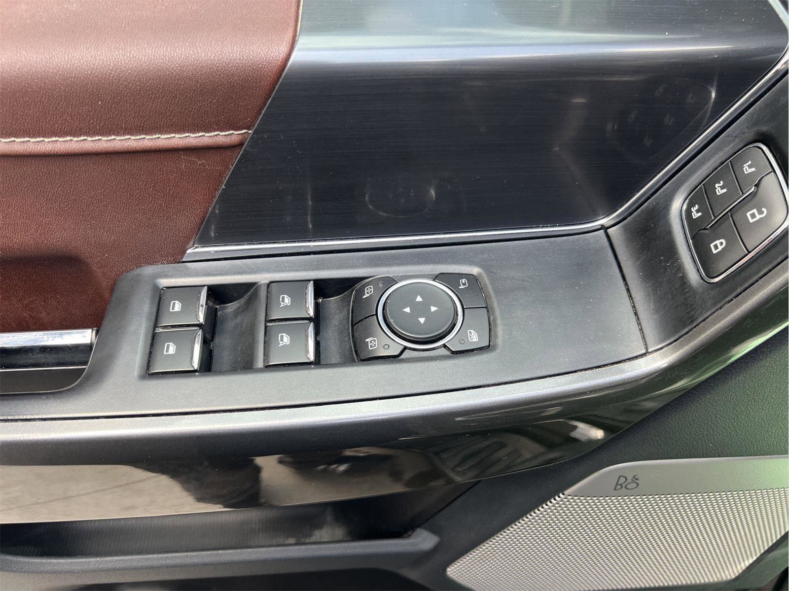 Used 2022 Ford F150 Lariat AWD/4WD image 8