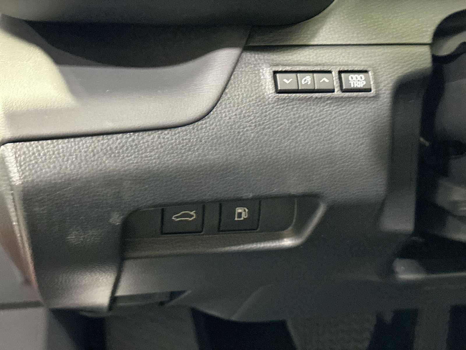 Used 2023 Toyota Crown Platinum image 18