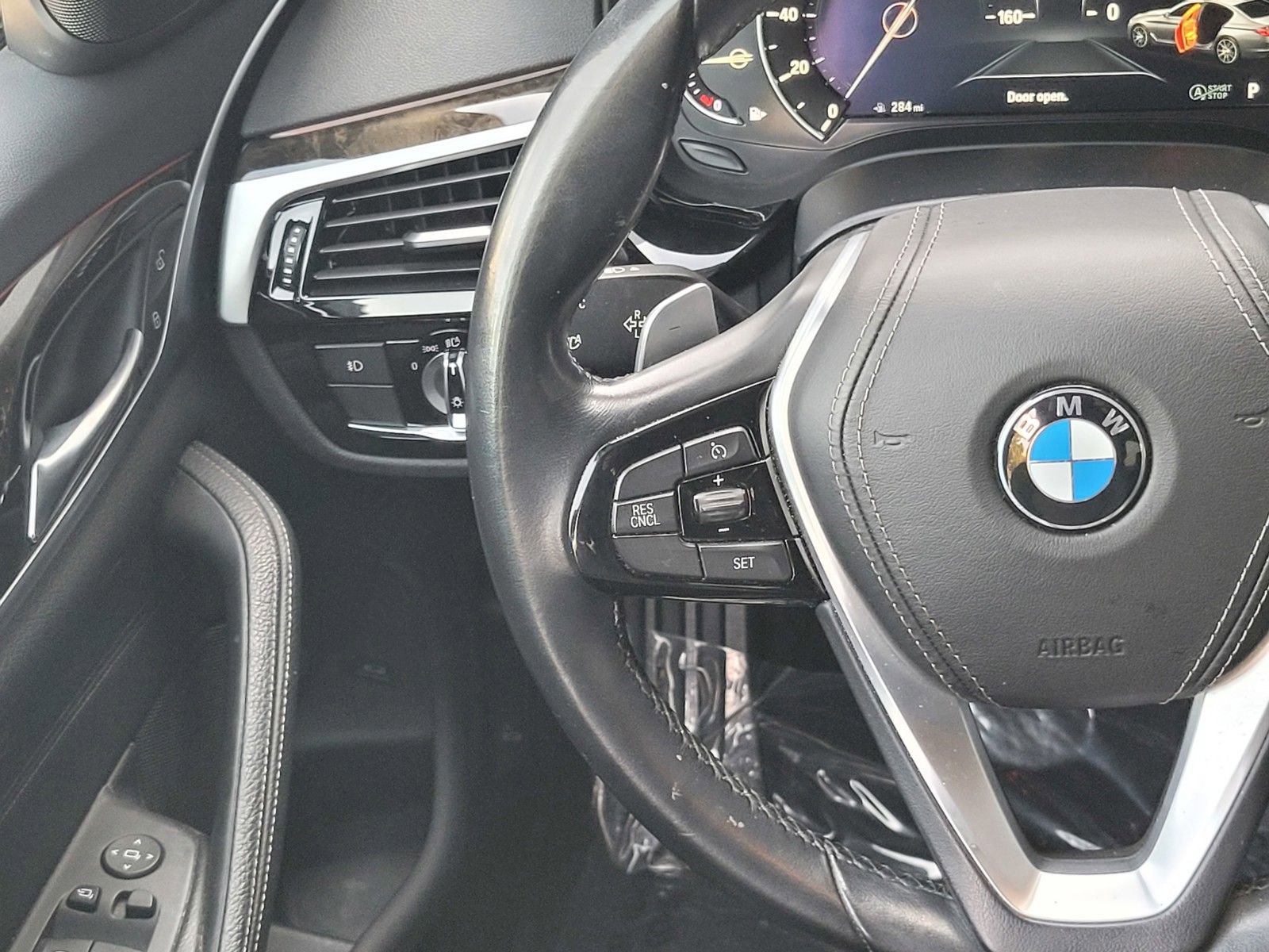 Used 2017 BMW 540i RWD image 14