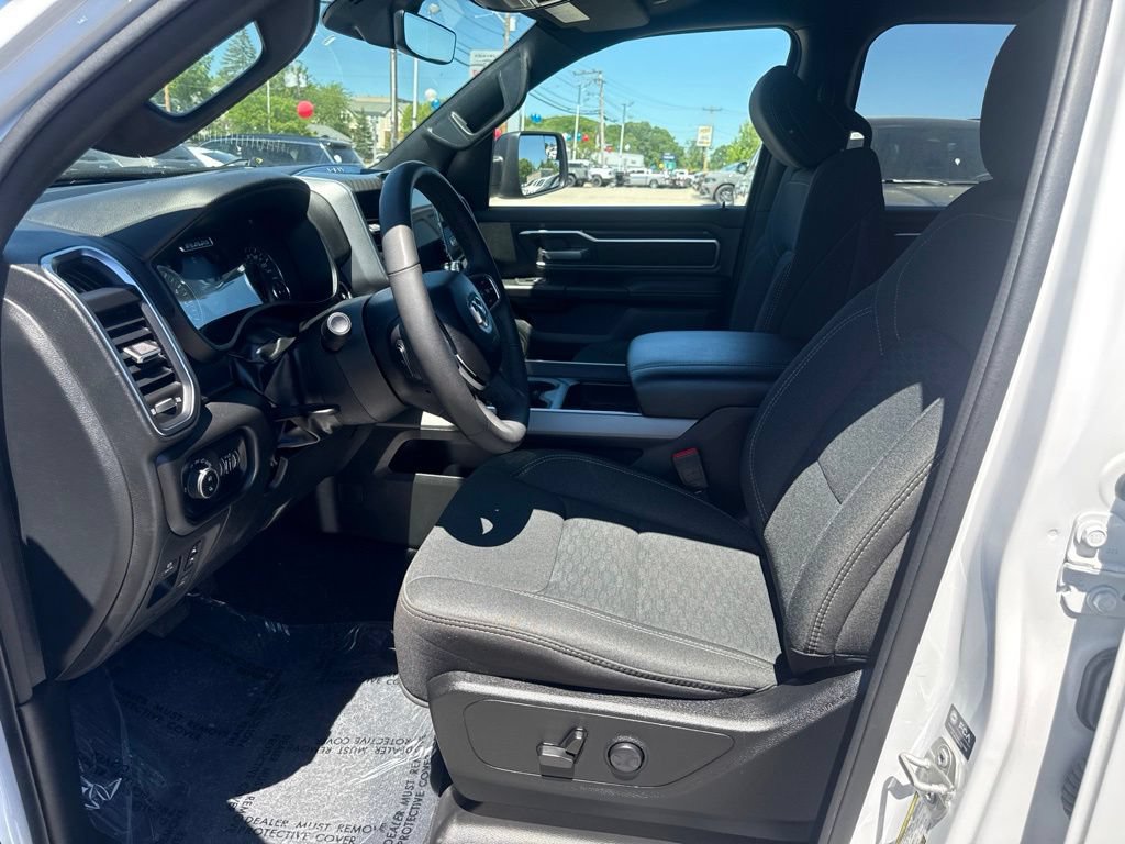 Certified 2025 RAM 1500 Big Horn AWD/4WD image 19