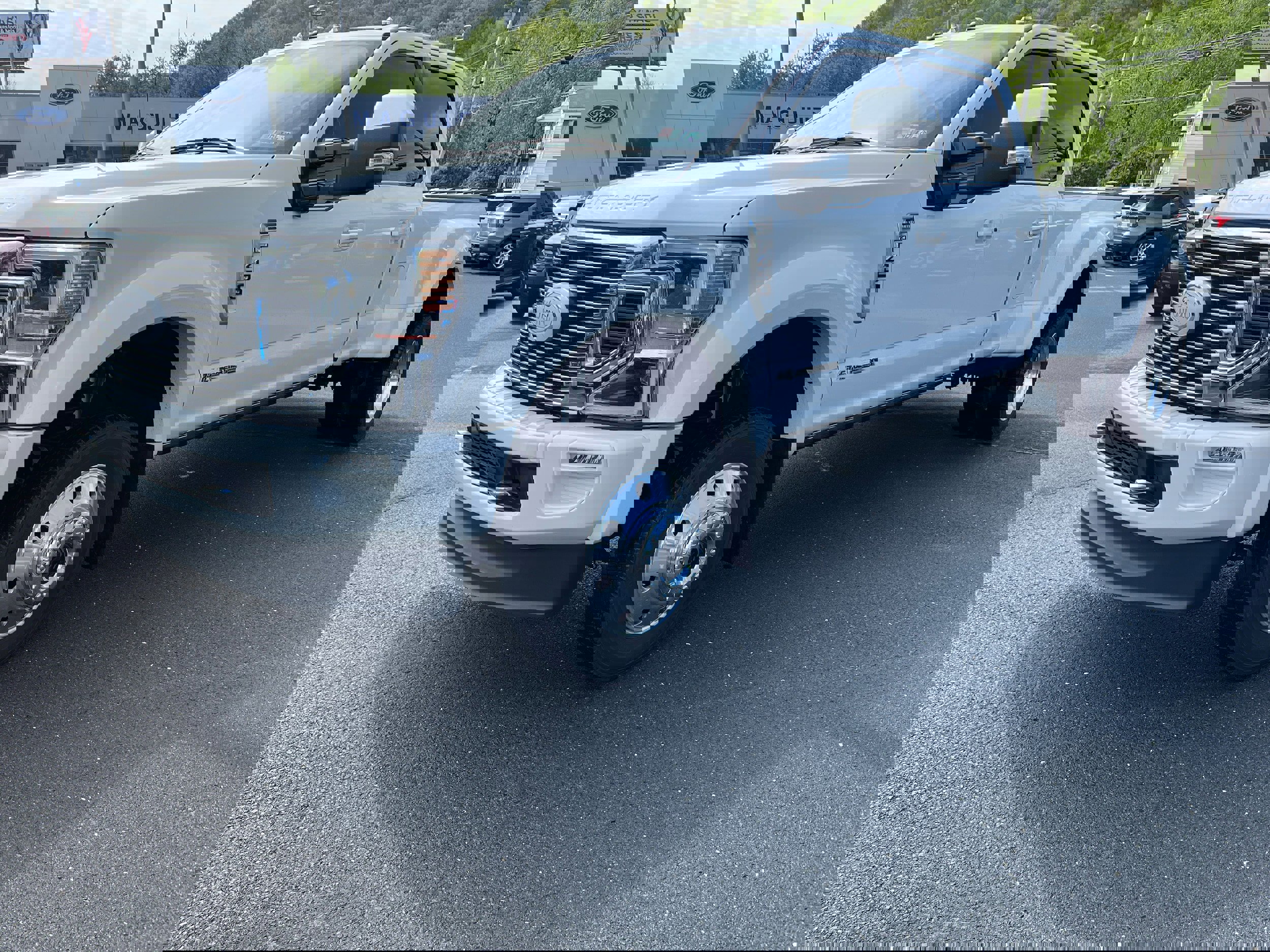 Used 2020 Ford F450 Limited w/ FX4 Off-Road Package AWD/4WD image 54