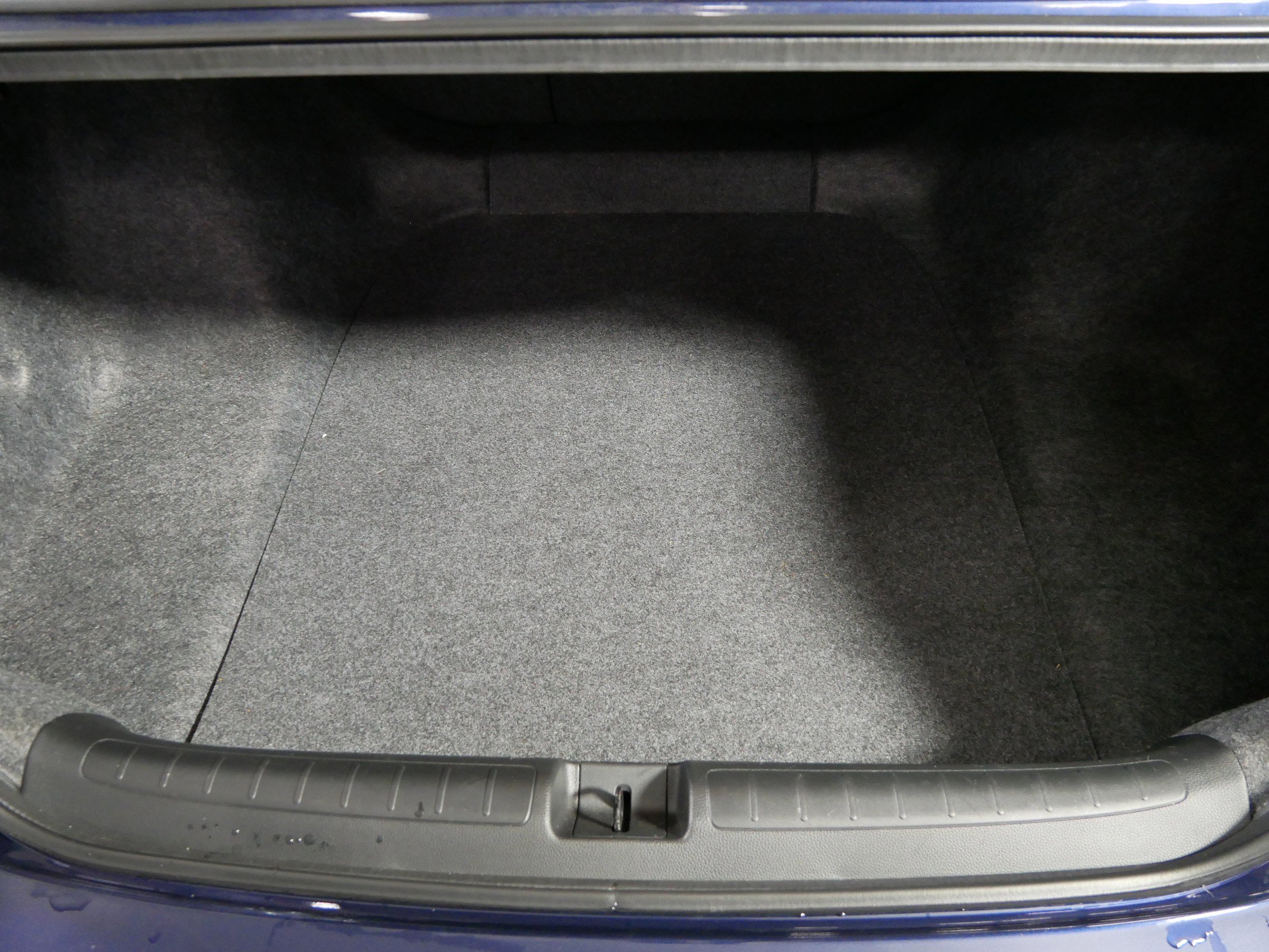 Used 2020 Honda Accord EX image 18