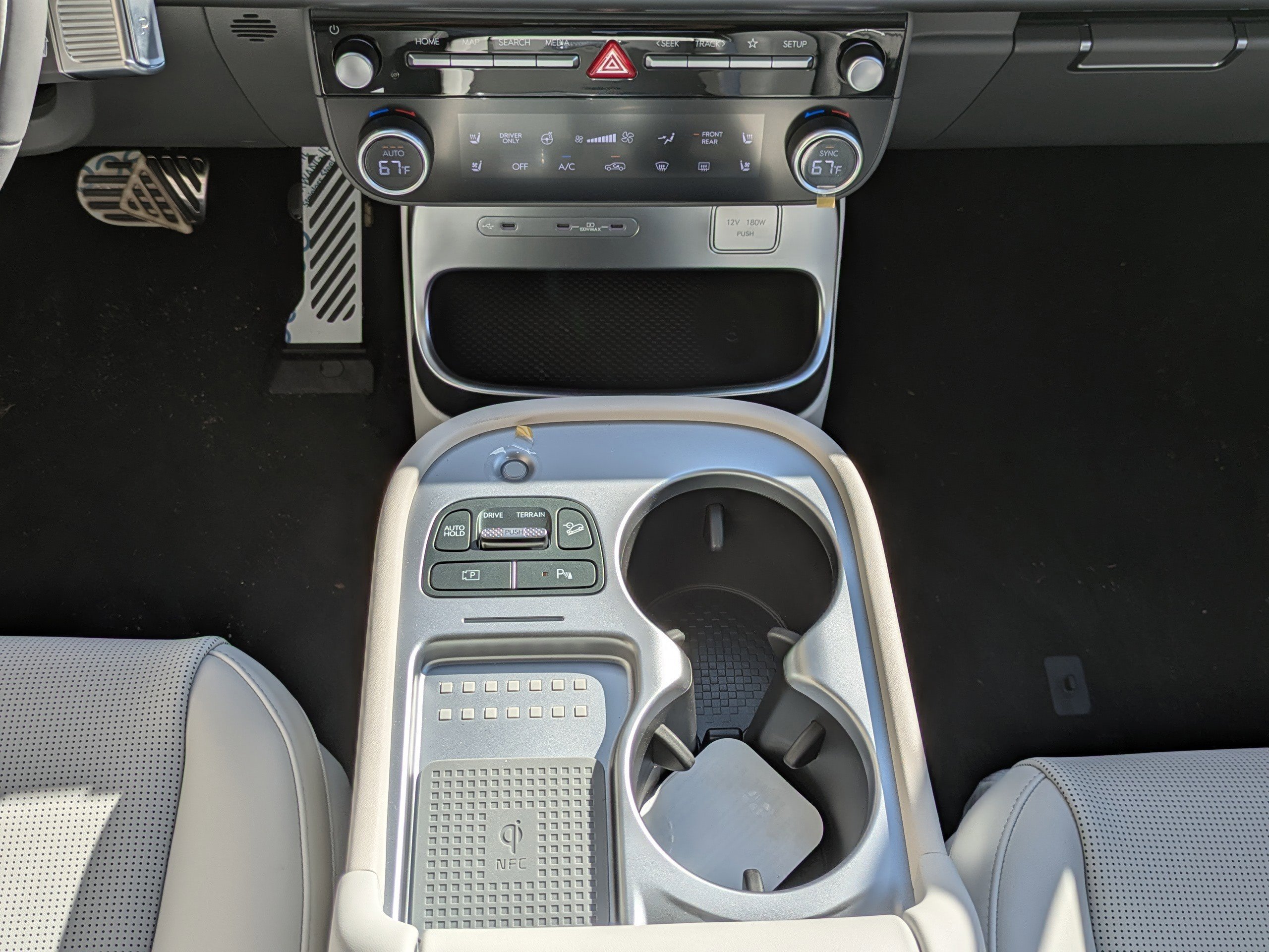 New 2026 Hyundai Ioniq 9 Calligraphy image 22