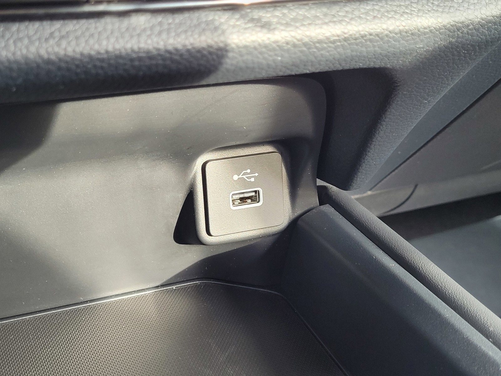 Certified 2023 Honda HR-V Sport image 26