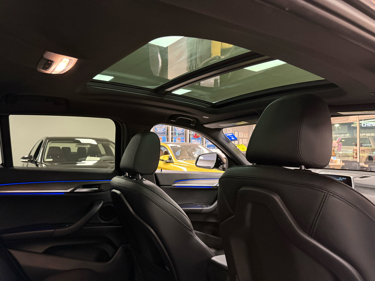 Used 2018 BMW X2 sDrive28i w/ M SportX Package image 21