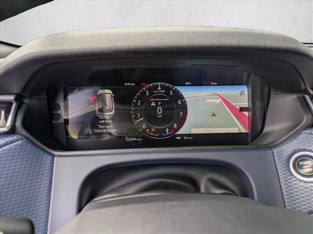Used 2018 Land Rover Range Rover Velar R-Dynamic SE AWD/4WD image 10
