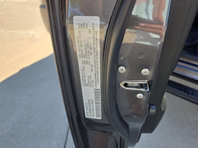 Used 2024 RAM 2500 Laramie w/ Safety Group AWD/4WD image 31
