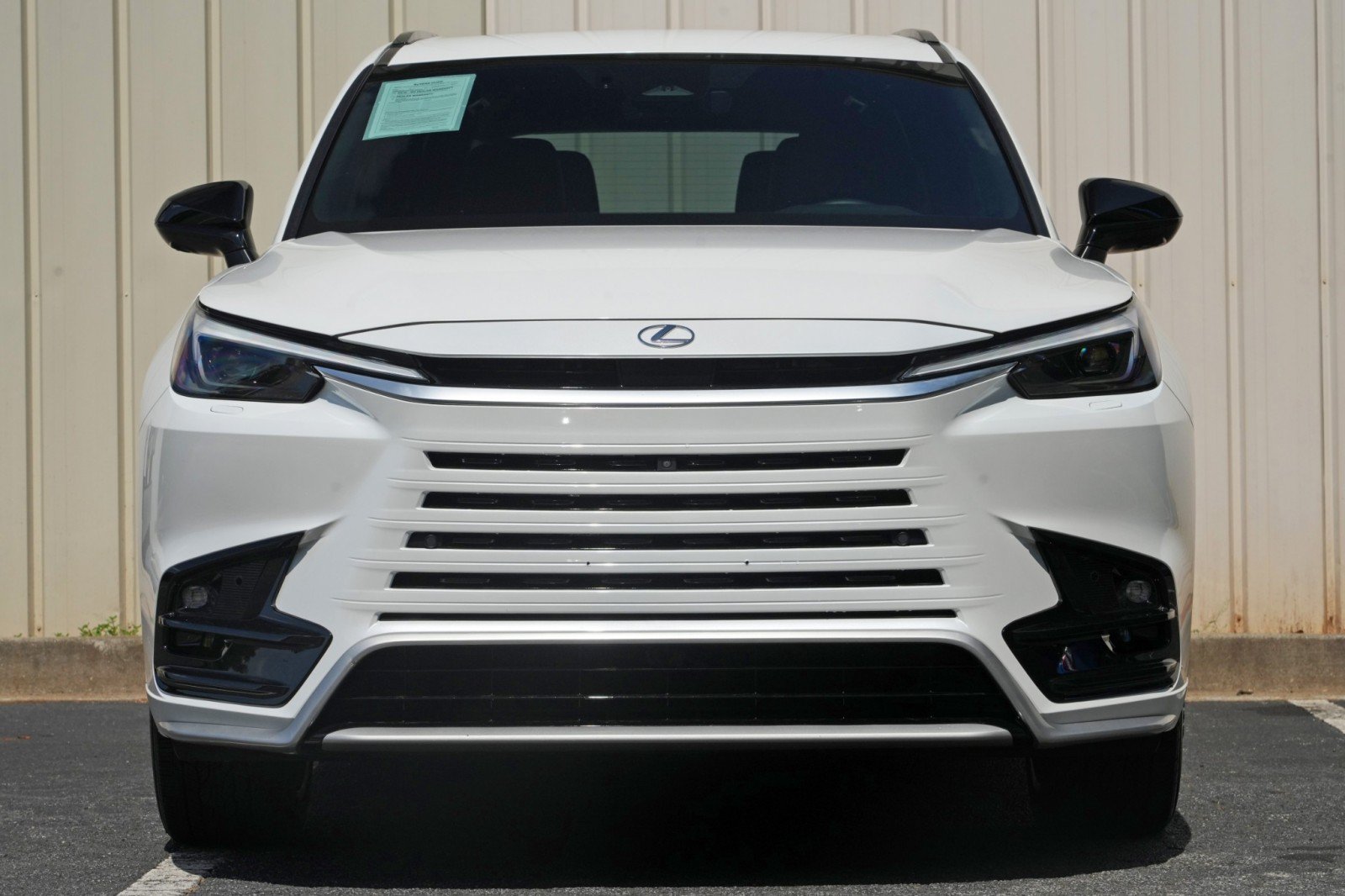 Used 2025 Lexus TX 500h AWD w/ Technology Package image 7