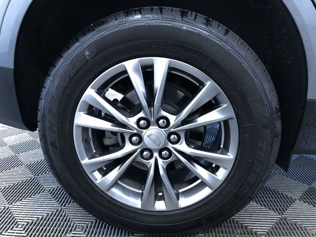 Used 2020 Cadillac XT5 Premium Luxury w/ LPO, Floor Liner Package AWD/4WD image 18