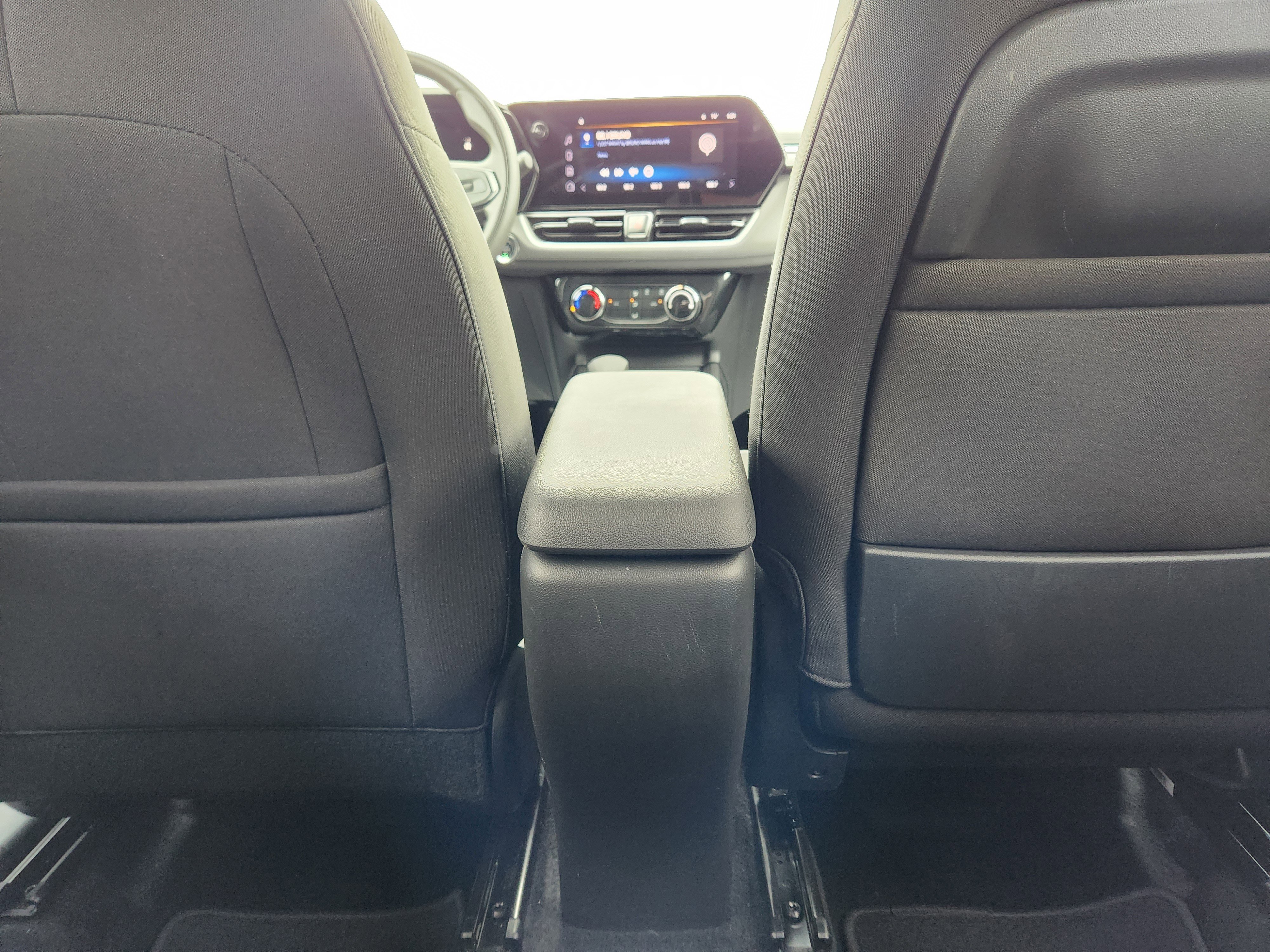 Used 2025 Chevrolet TrailBlazer LT FWD image 13