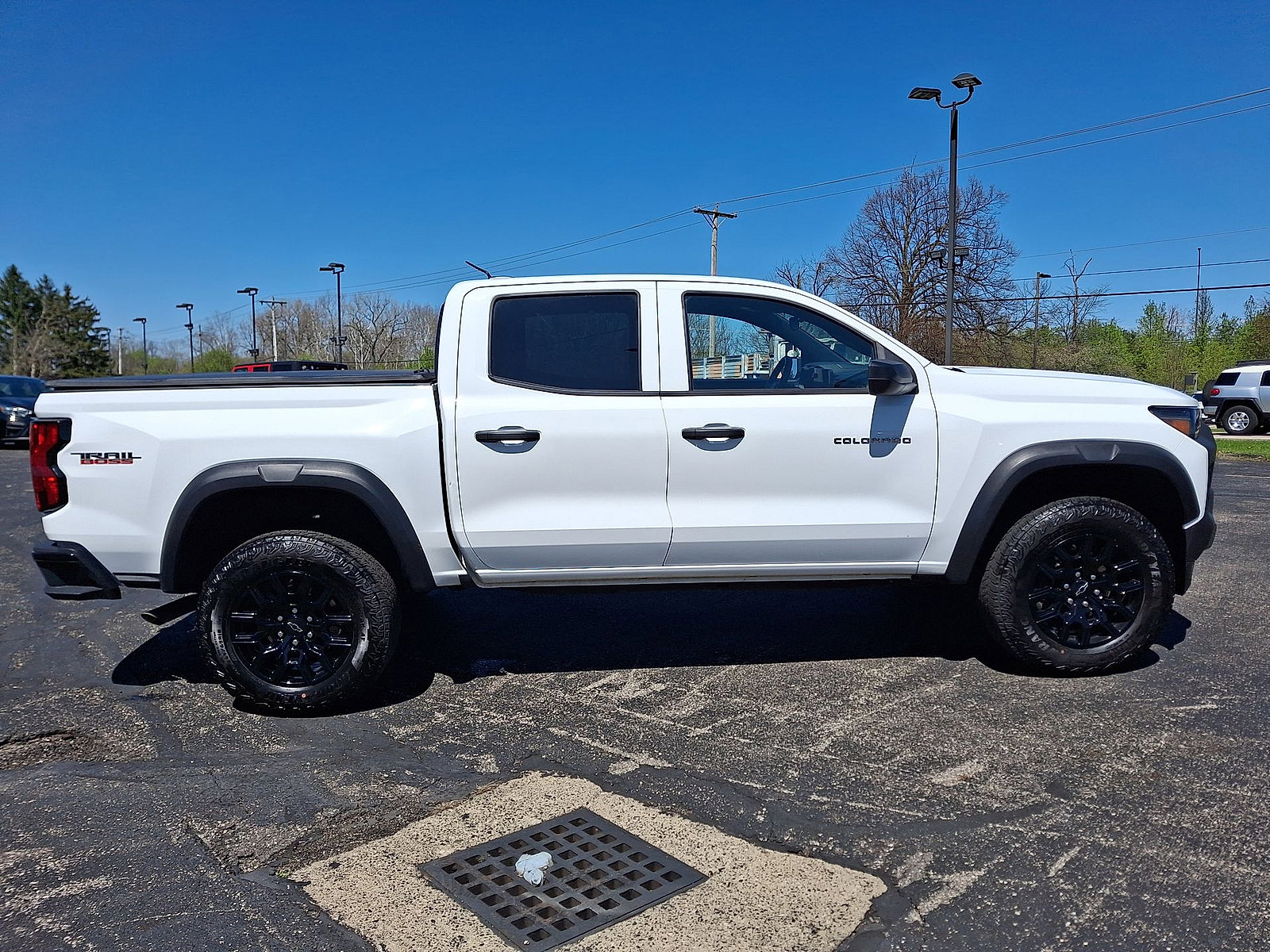 Used 2024 Chevrolet Colorado Trail Boss w/ Advanced Trailering Package AWD/4WD image 24