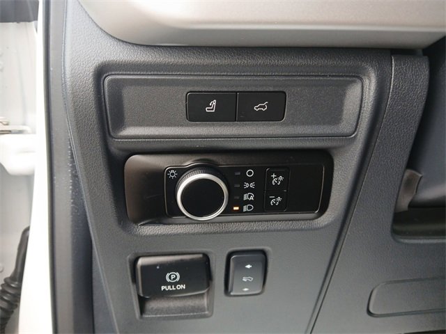 Used 2024 Ford Expedition Max XLT image 19