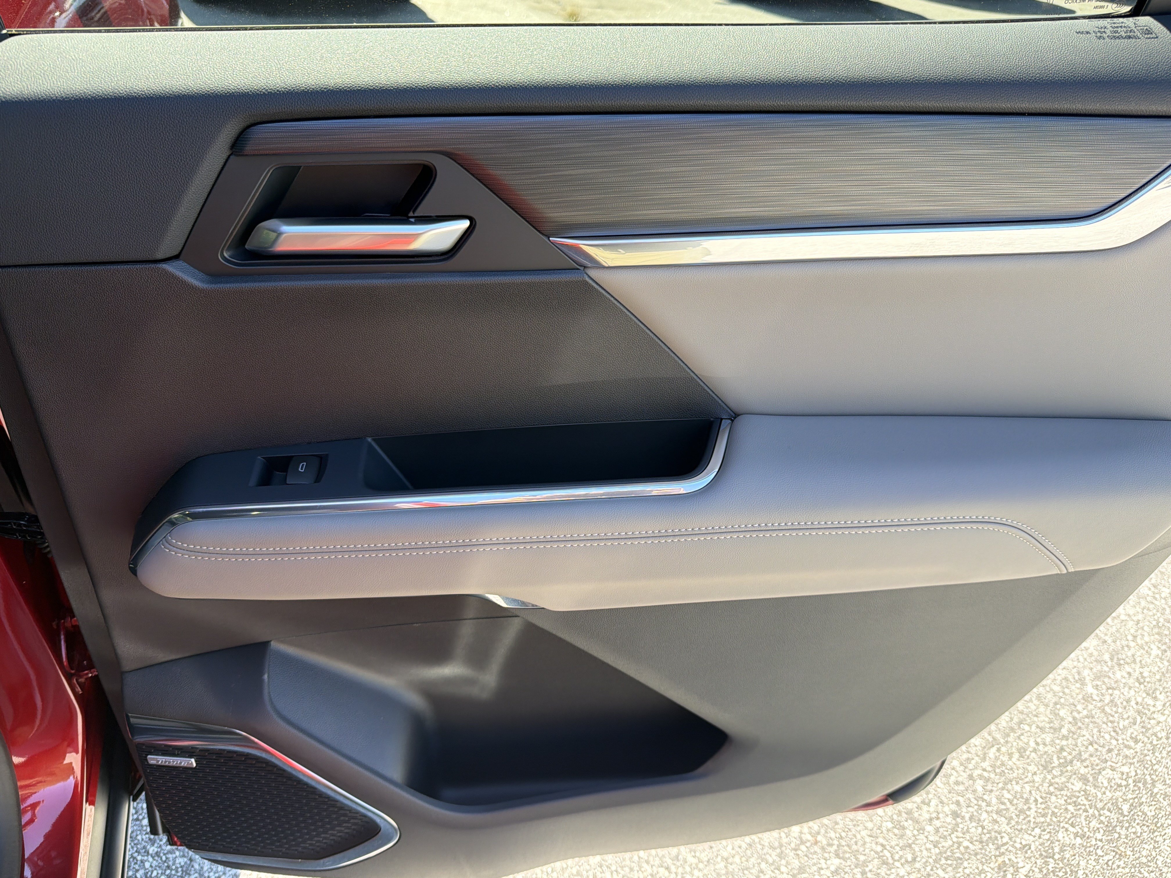 New 2027 GMC Acadia Elevation w/ Black Edition FWD image 17