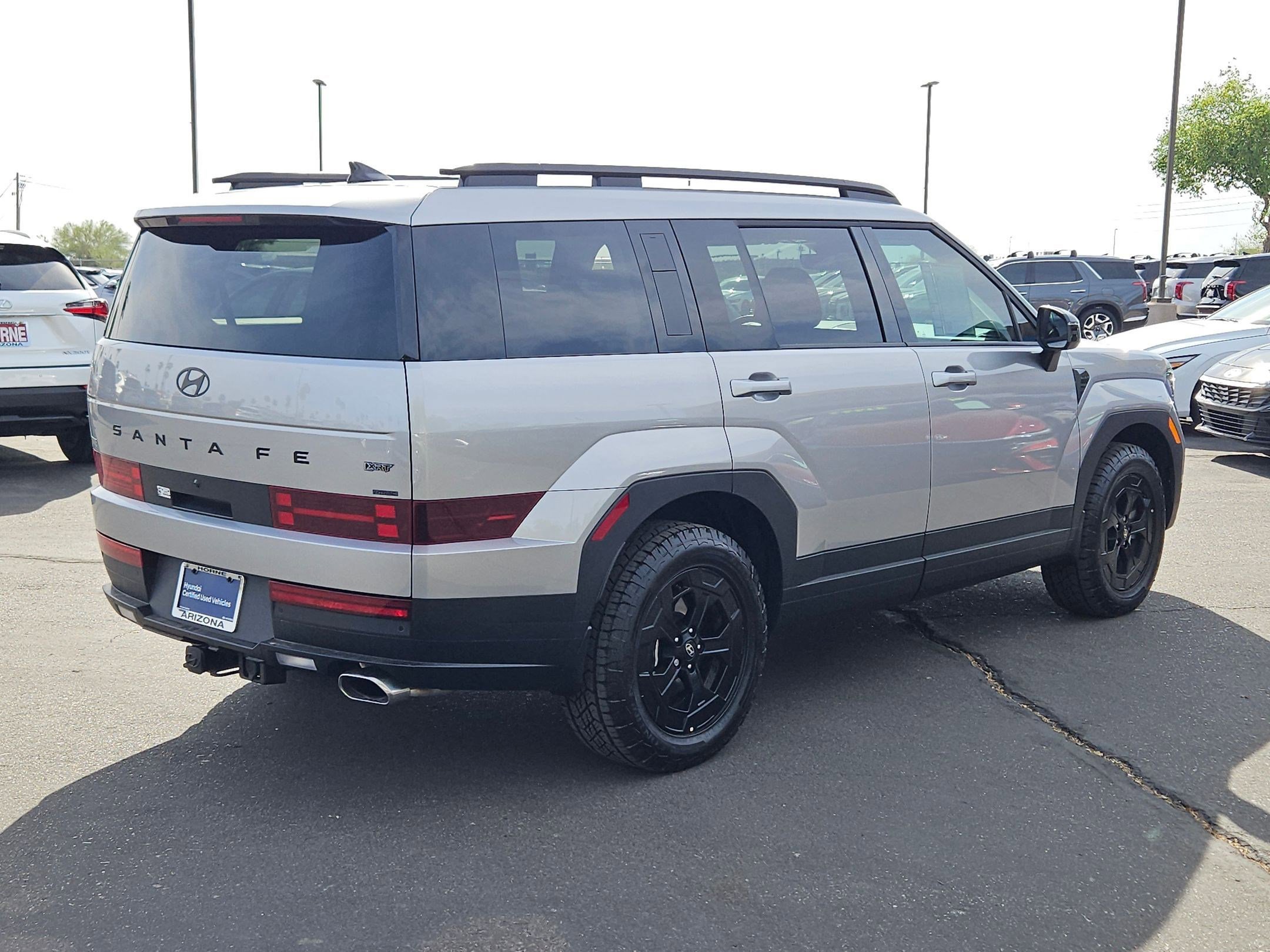 Used 2025 Hyundai Santa Fe XRT image 5