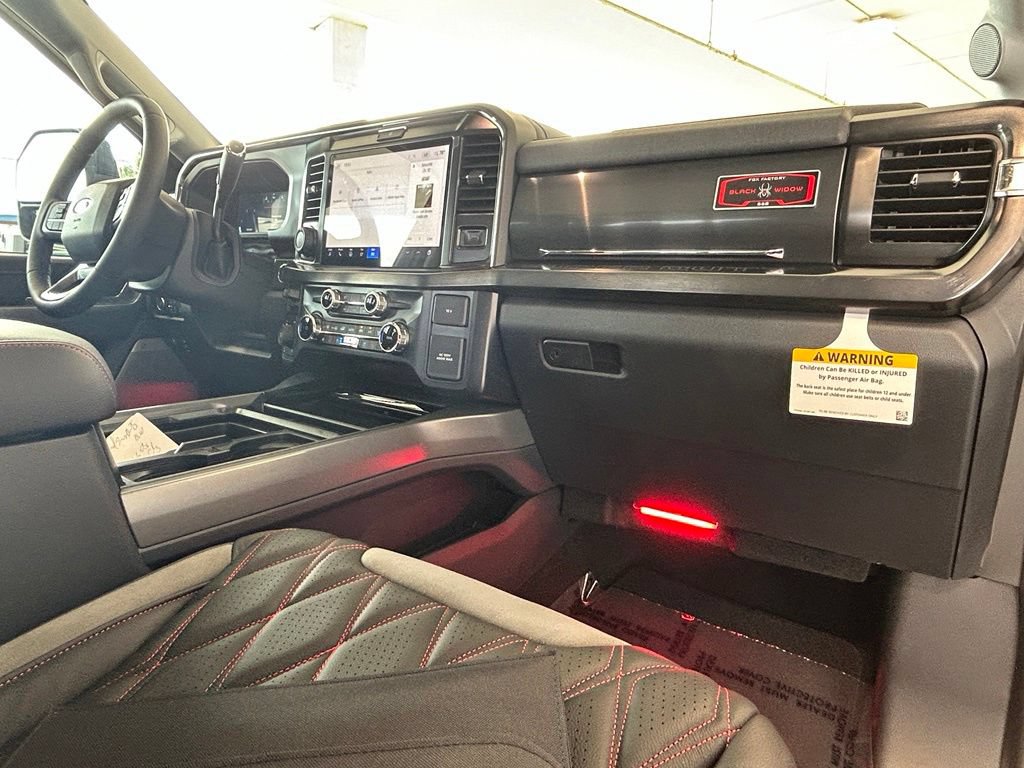New 2026 Ford F250 Lariat w/ Black Appearance Package AWD/4WD image 30