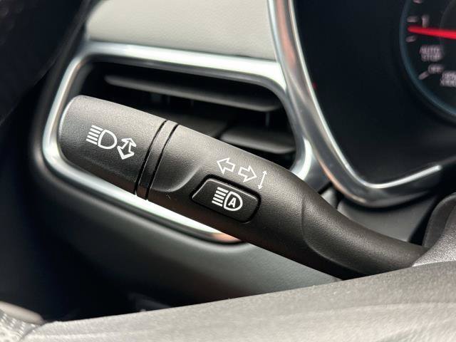 Used 2022 Chevrolet Equinox LT FWD image 12