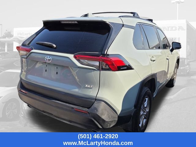 Used 2023 Toyota RAV4 XLE w/ Convenience Package FWD image 4