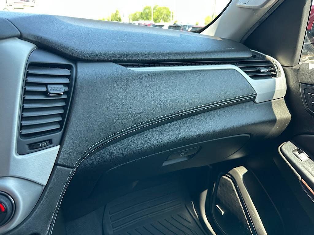 Used 2019 GMC Yukon SLT w/ Open Road Package AWD/4WD image 25