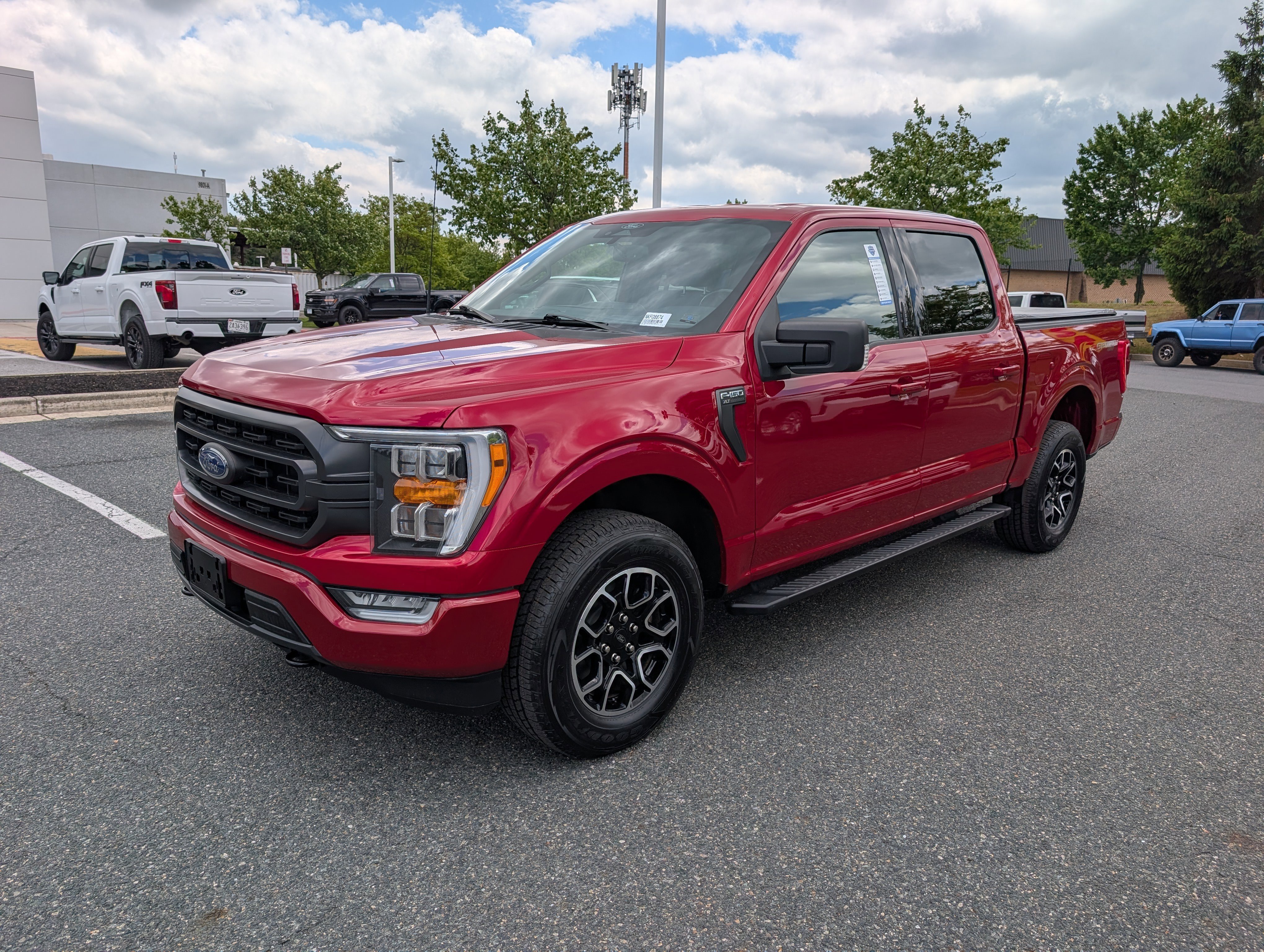 Certified 2022 Ford F150 XLT w/ Equipment Group 302A High AWD/4WD image 7