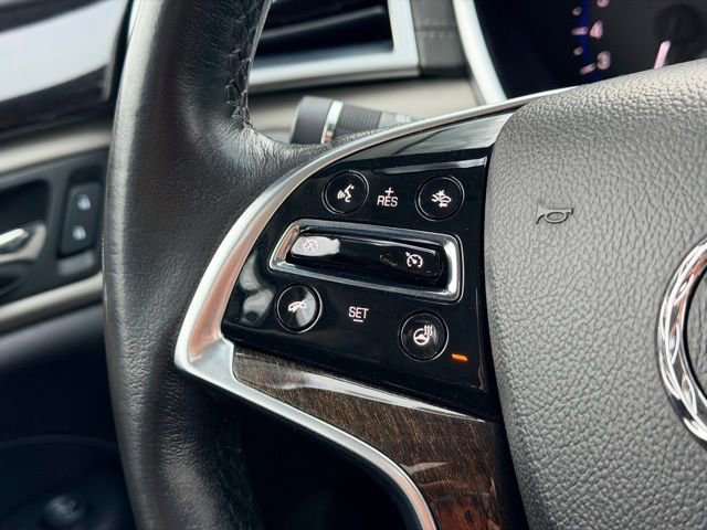 Used 2014 Cadillac SRX Luxury w/ Driver Awareness Package image 9