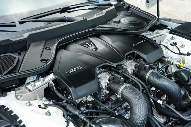 Used 2024 Maserati GranTurismo Trofeo AWD/4WD image 20