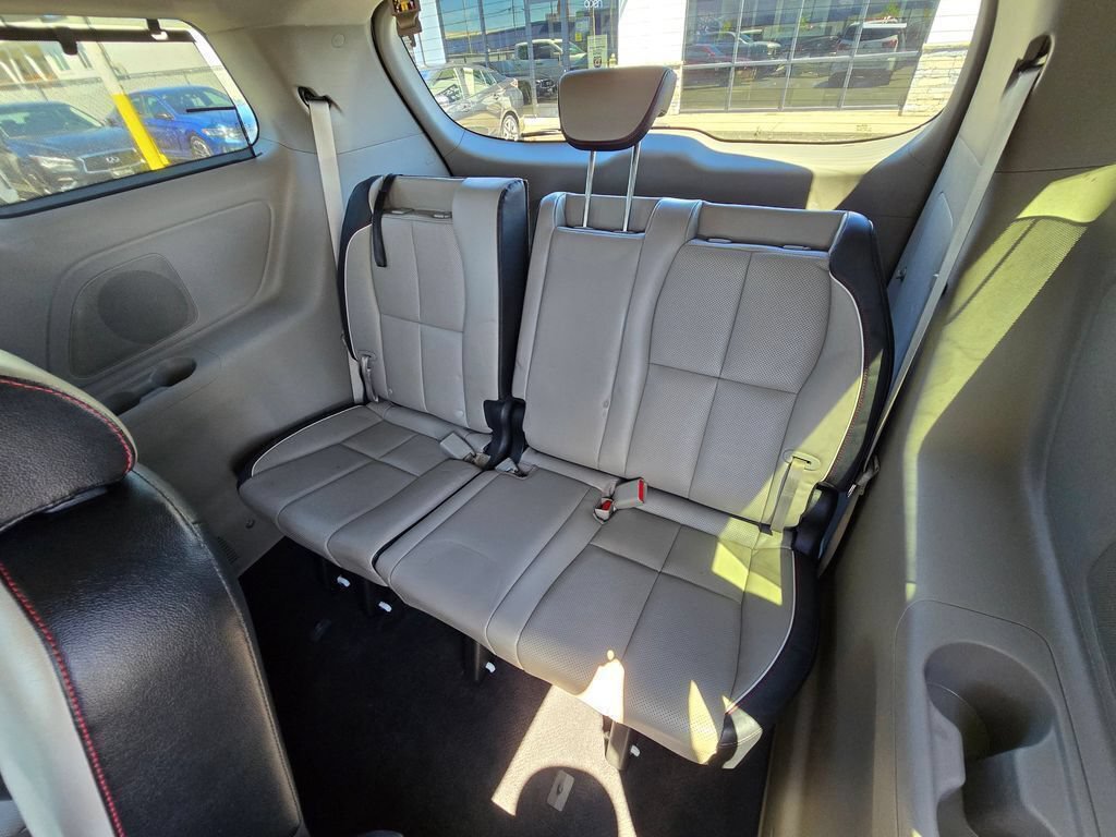 Used 2020 Kia Sedona EX FWD image 17