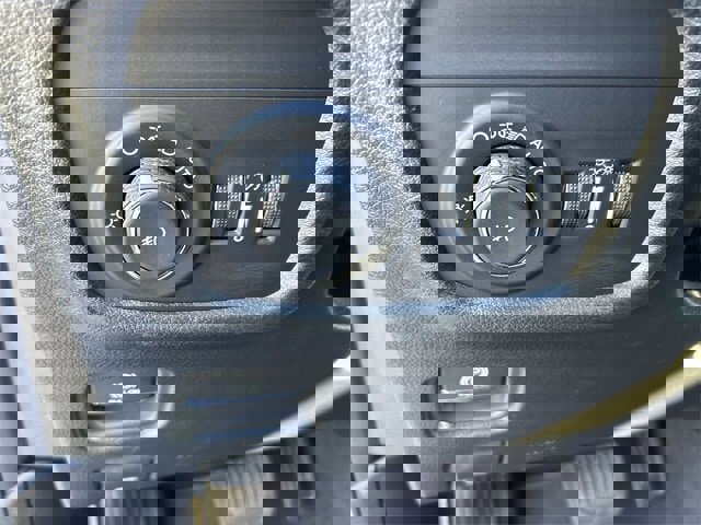 Certified 2024 Jeep Grand Cherokee Limited image 17