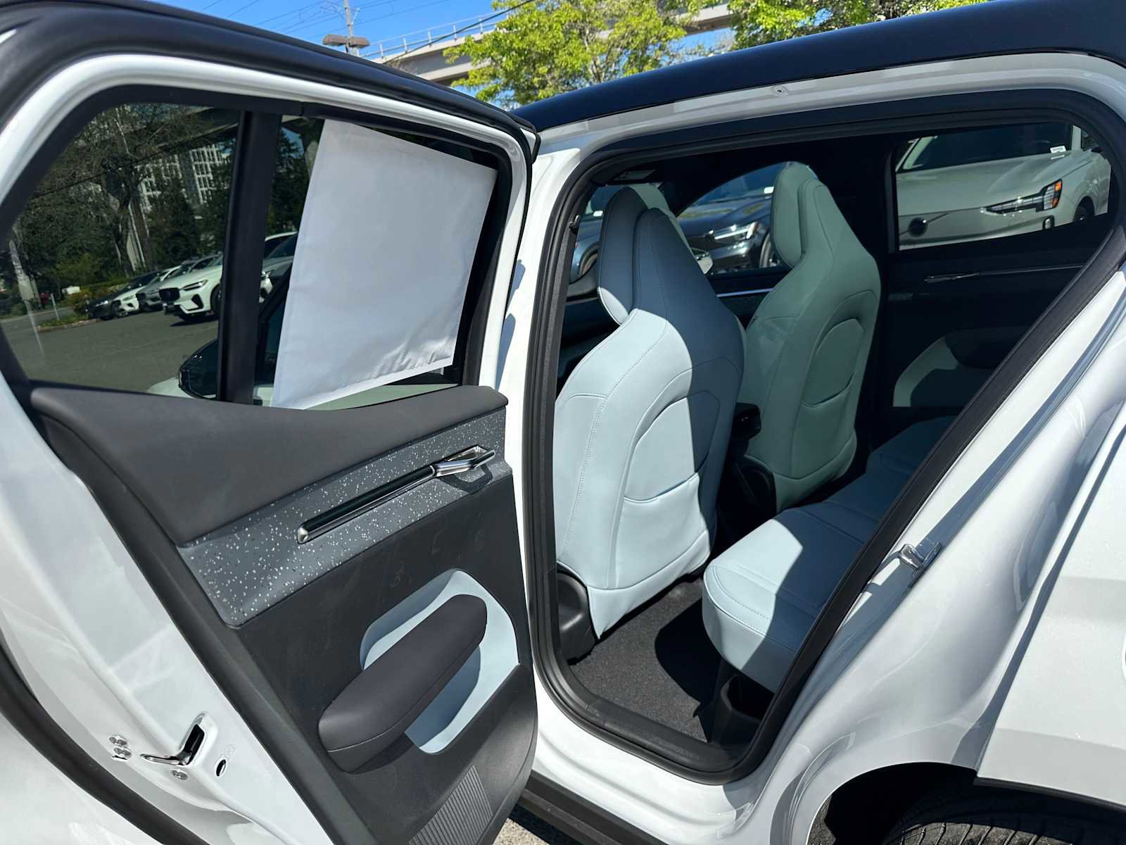 New 2026 Volvo EX30 Ultra w/ Protection Package Premier AWD/4WD image 16