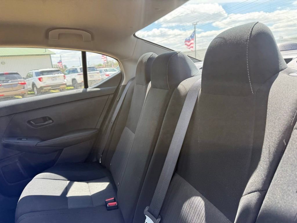 Used 2025 Nissan Sentra SV FWD image 36