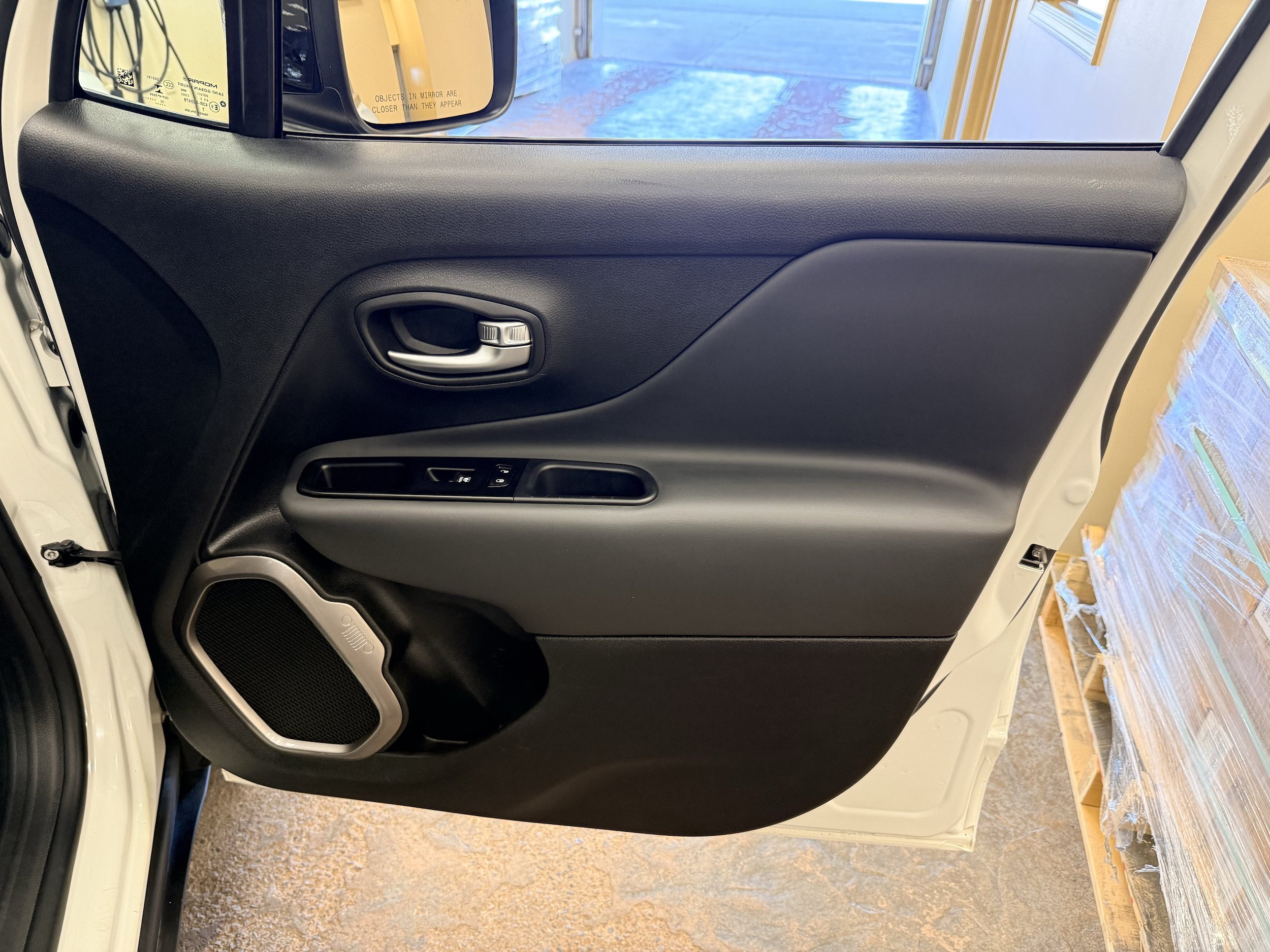 Used 2022 Jeep Renegade Limited w/ Sun, Sound & Wheels Group AWD/4WD image 23