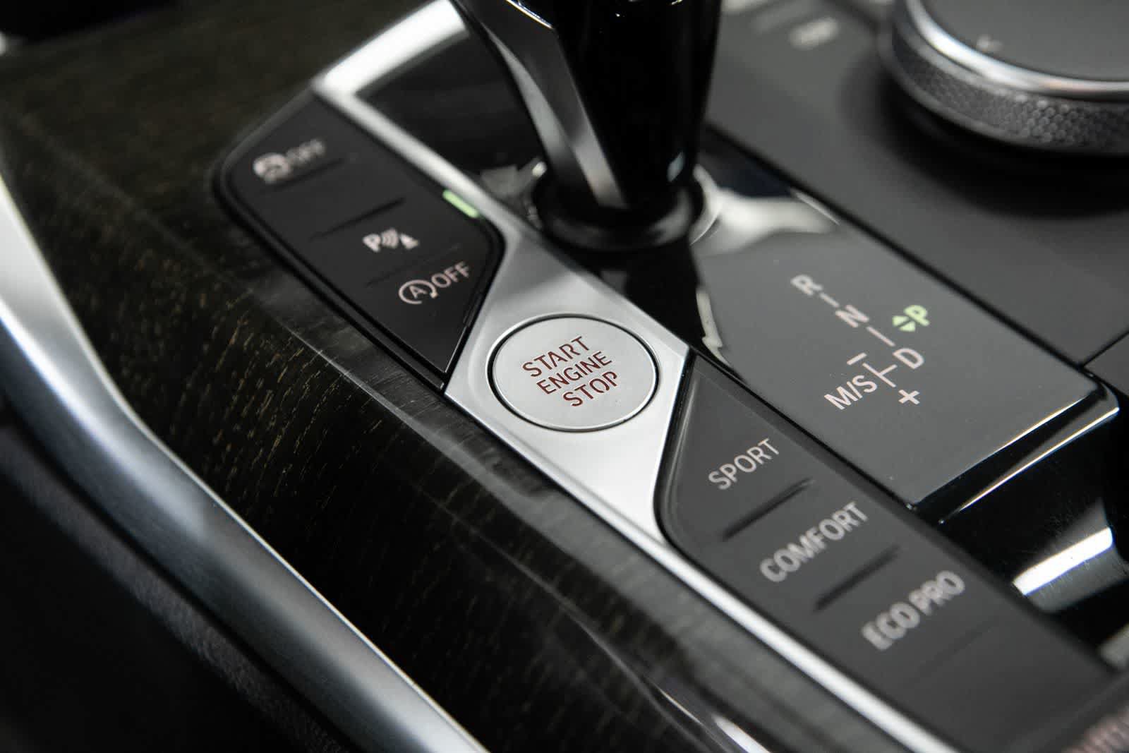 Used 2023 BMW 430i Coupe w/ M Sport Package RWD image 25