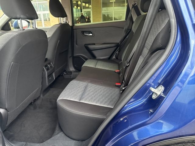 Used 2023 Nissan Rogue SV image 19