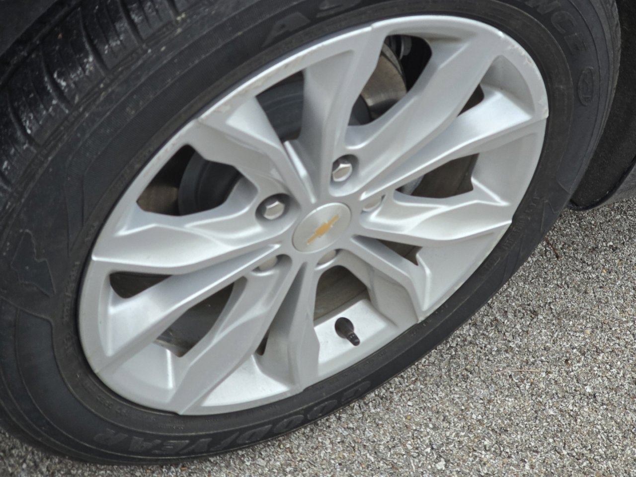 Used 2024 Chevrolet Malibu LT image 8