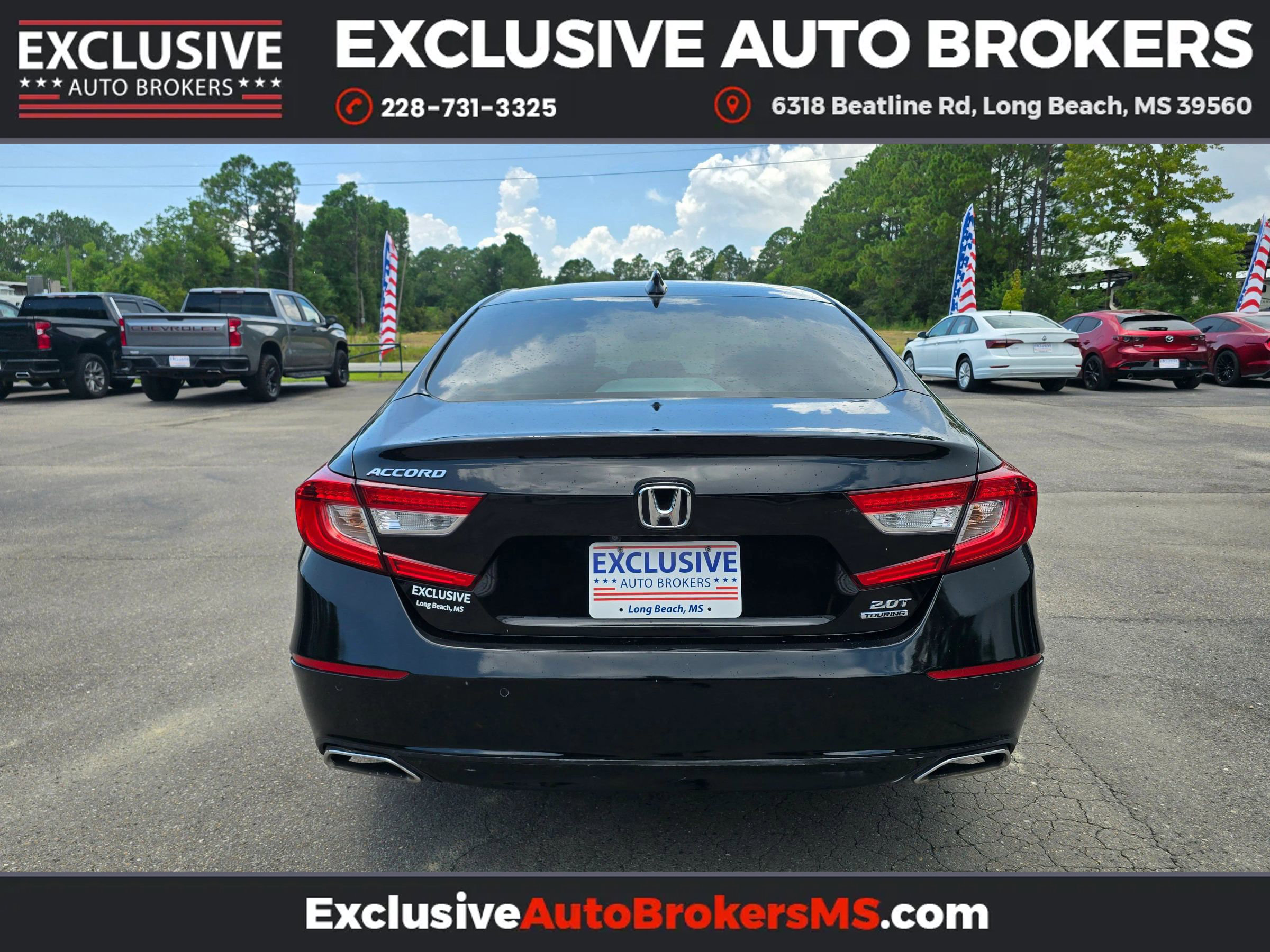 Used 2018 Honda Accord Touring image 10