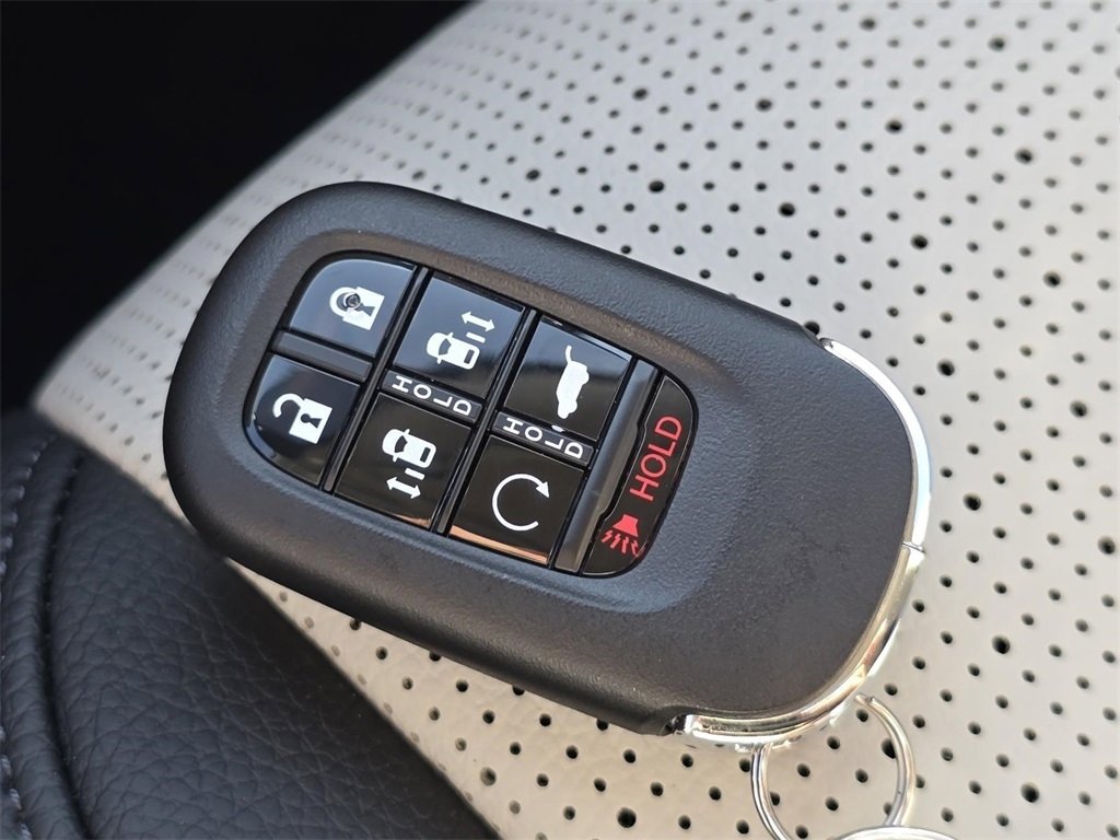 New 2026 Honda Odyssey Elite image 34